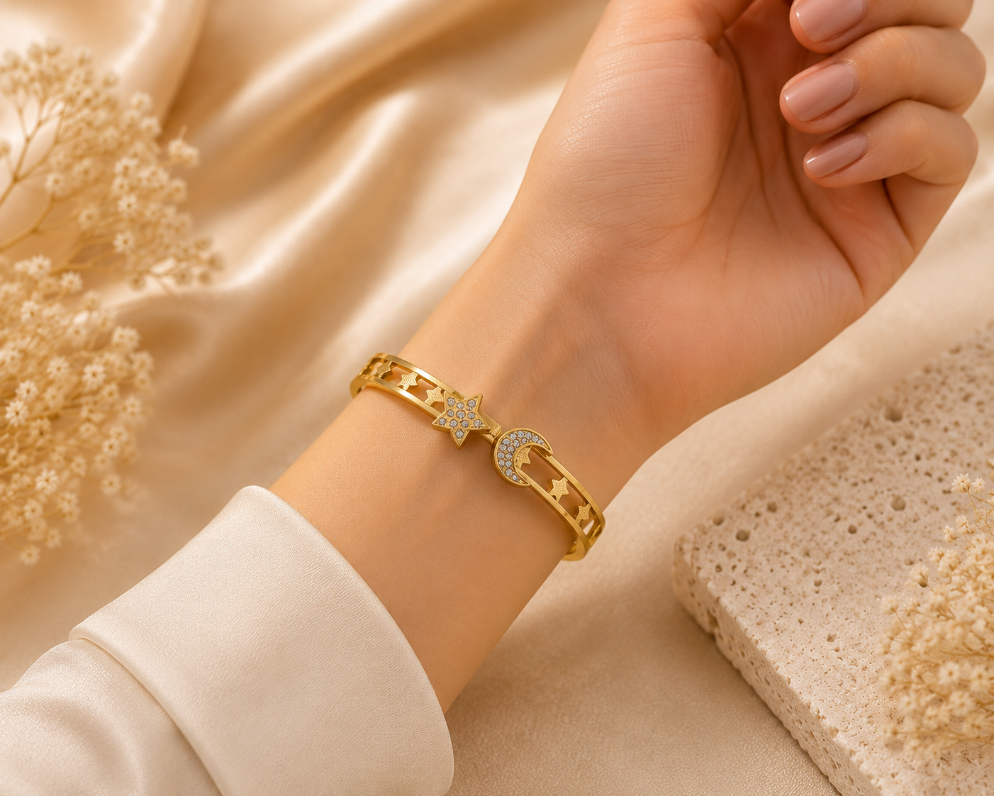 Moon &Star Gold Bangle bracelet