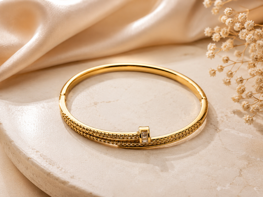Thin Nail Stone Gold Bangle Bracelet