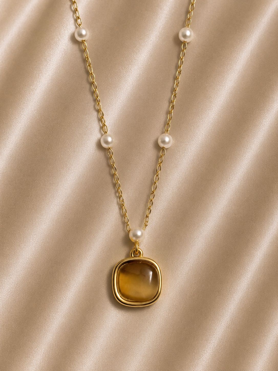 Golden Honey Pearl Necklace