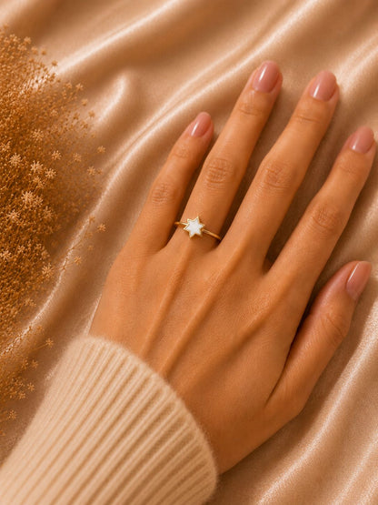 Elegant Star Glow Ring